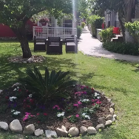 Otel Altinkum Bungalow