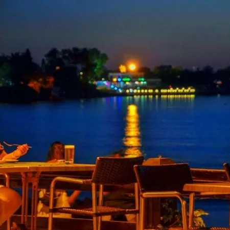 Altinkum Bungalow Otel